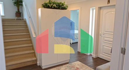 Residential - Single Family Home - T4 - Azeitão (São Lourenço e São Simão), Setubal - PT