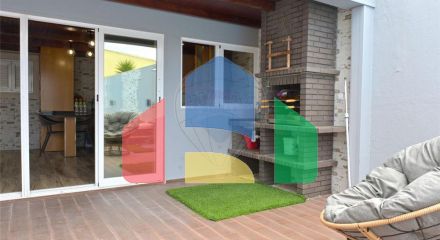Residential - Single Family Home - T4 - Azeitão (São Lourenço e São Simão), Setubal - PT