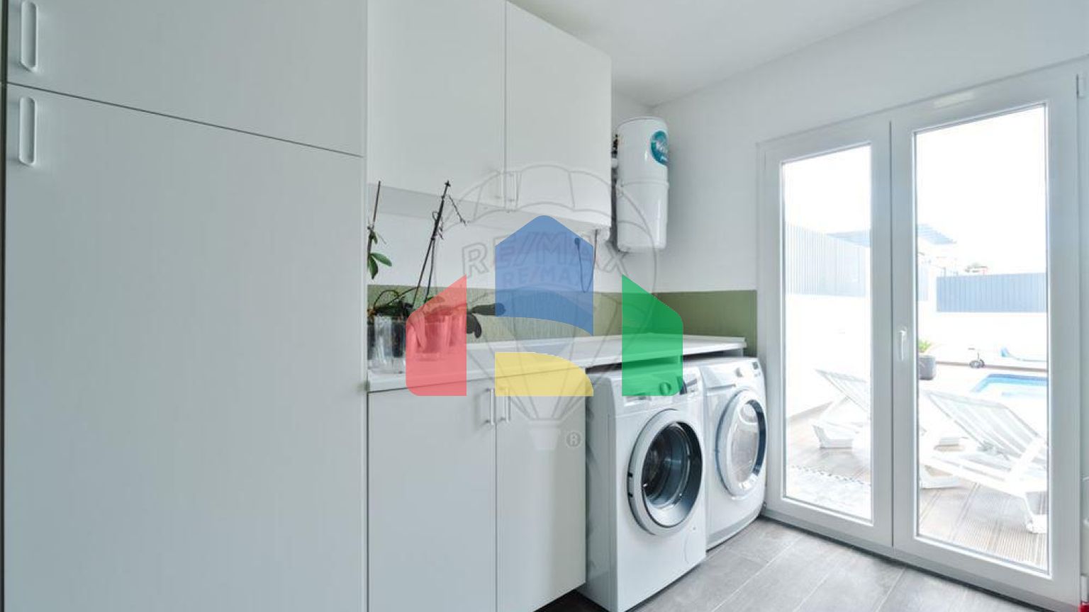 Residential - Single Family Home - T3 - Azeitão (São Lourenço e São Simão), Setubal - PT