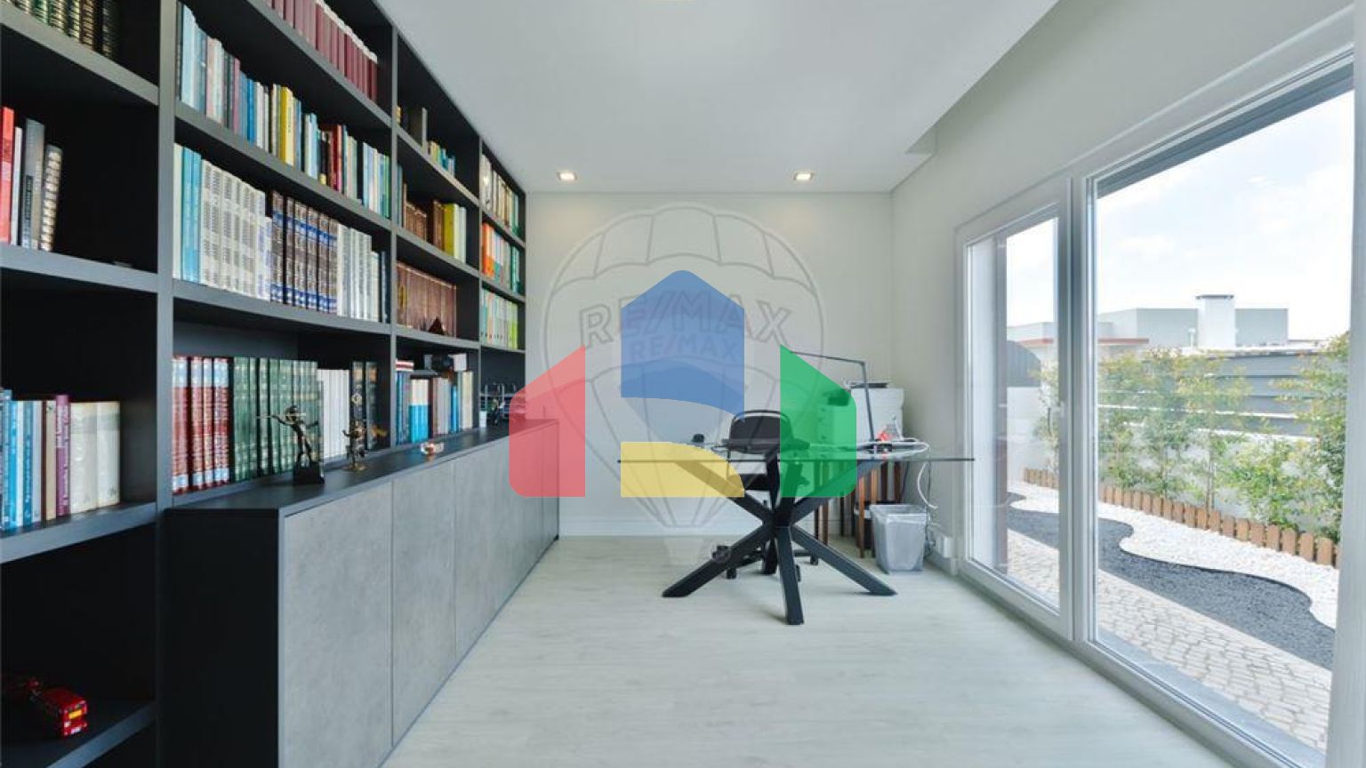 Residential - Single Family Home - T3 - Azeitão (São Lourenço e São Simão), Setubal - PT