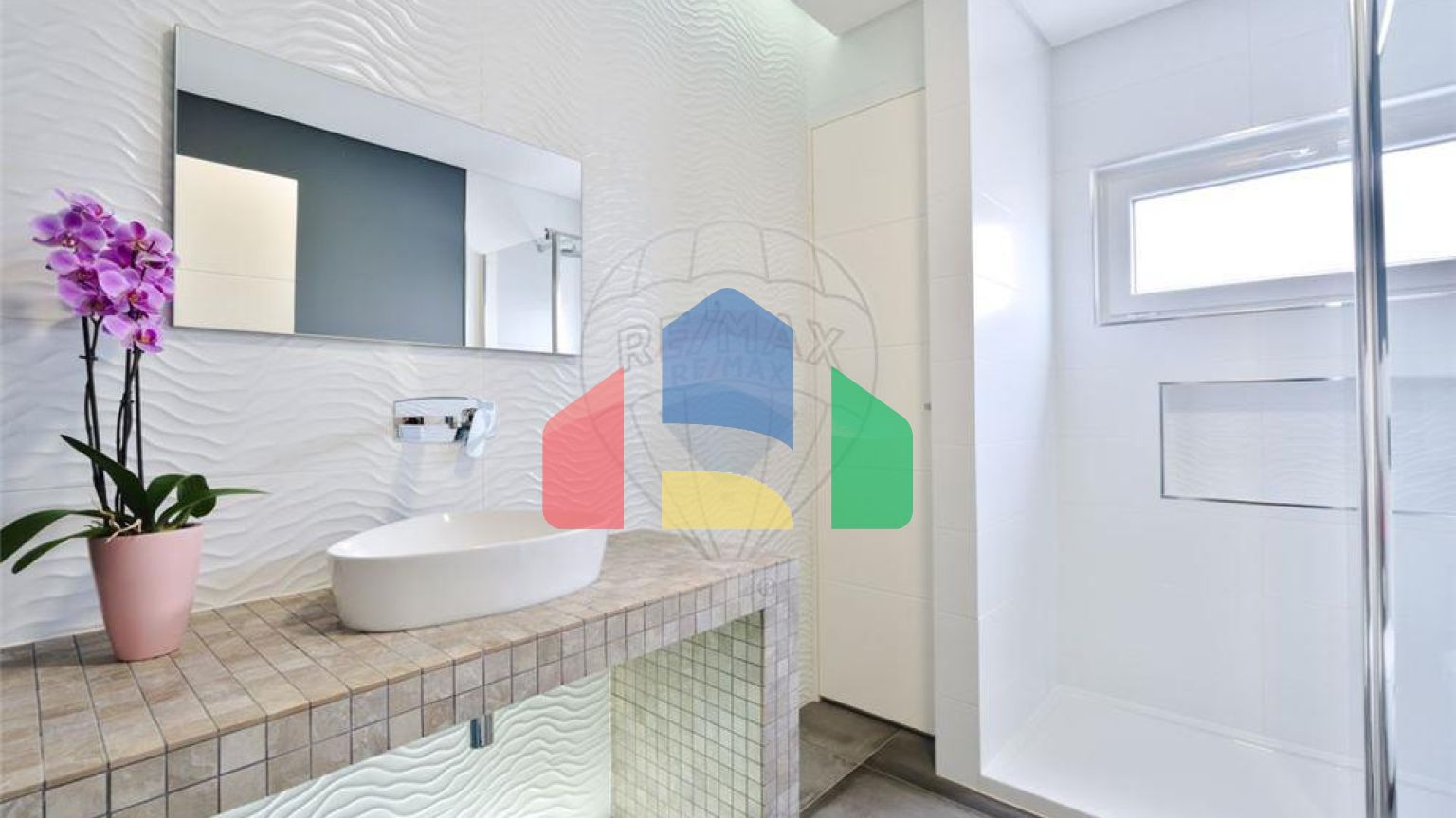 Residential - Single Family Home - T3 - Azeitão (São Lourenço e São Simão), Setubal - PT