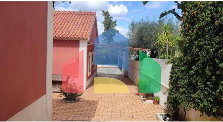 Residential - Single Family Home - T4 - Azeitão (São Lourenço e São Simão), Setubal - PT