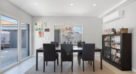 Residential - Single Family Home - T3 - Azeitão (São Lourenço e São Simão), Setubal - PT
