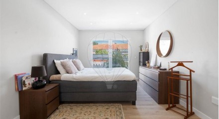Residential - Single Family Home - T3 - Azeitão (São Lourenço e São Simão), Setubal - PT