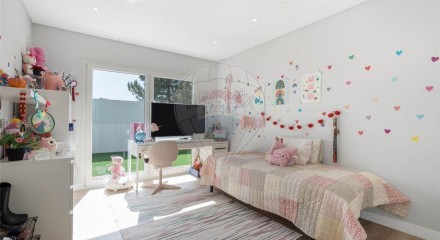 Residential - Single Family Home - T3 - Azeitão (São Lourenço e São Simão), Setubal - PT