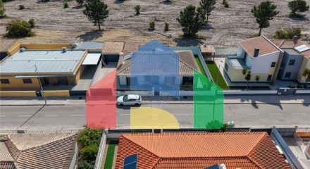 Residential - Single Family Home - T3 - Azeitão (São Lourenço e São Simão), Setubal - PT