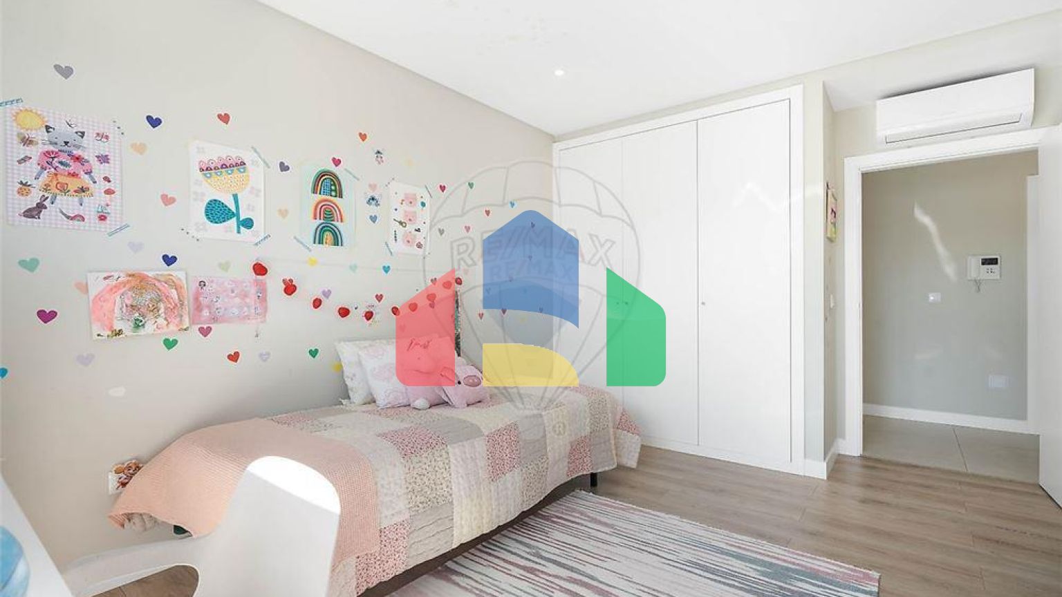 Residential - Single Family Home - T3 - Azeitão (São Lourenço e São Simão), Setubal - PT