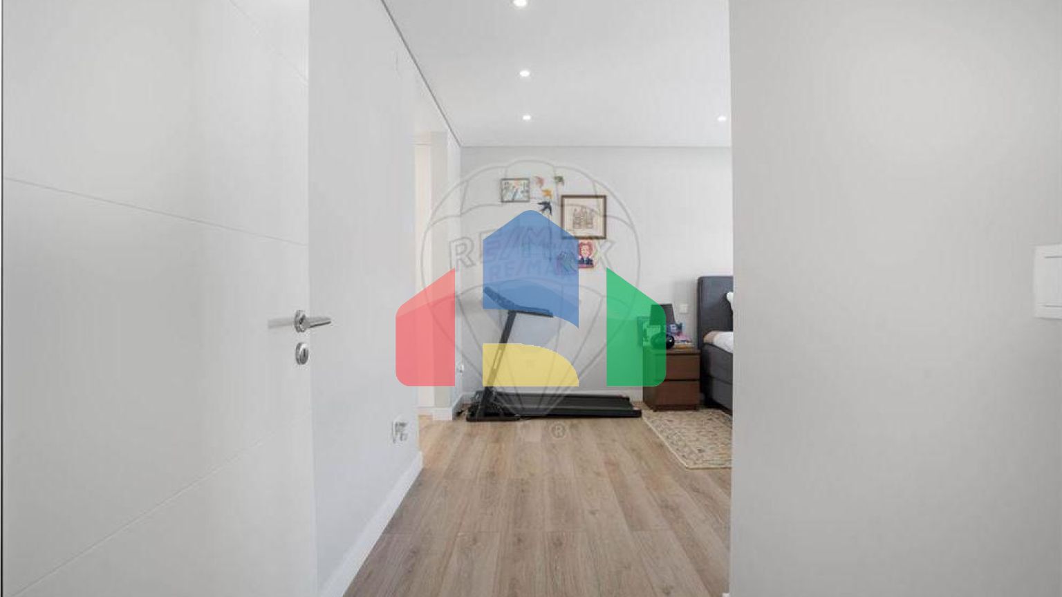 Residential - Single Family Home - T3 - Azeitão (São Lourenço e São Simão), Setubal - PT