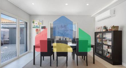 Residential - Single Family Home - T3 - Azeitão (São Lourenço e São Simão), Setubal - PT