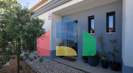 Residential - Single Family Home - T3 - Azeitão (São Lourenço e São Simão), Setubal - PT