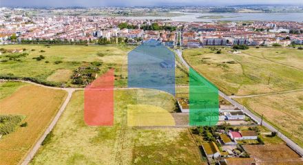 Residential - Land - T4 - Montijo e Afonsoeiro, Montijo - PT