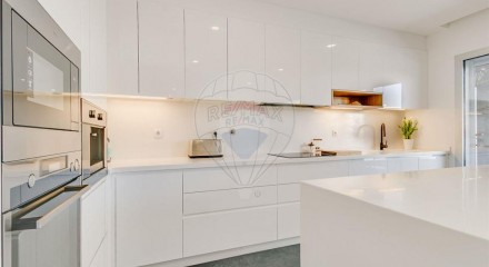 Residential - Condo/Apartment - T3 - Montijo e Afonsoeiro, Montijo - PT