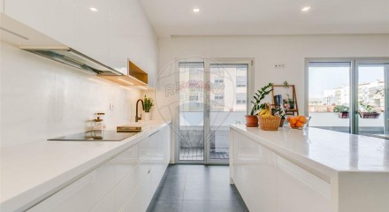 Residential - Condo/Apartment - T3 - Montijo e Afonsoeiro, Montijo - PT