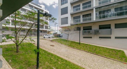 Residential - Condo/Apartment - T3 - Montijo e Afonsoeiro, Montijo - PT