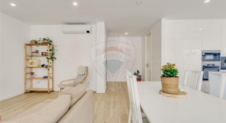 Residential - Condo/Apartment - T3 - Montijo e Afonsoeiro, Montijo - PT