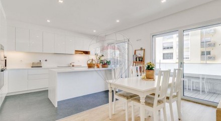Residential - Condo/Apartment - T3 - Montijo e Afonsoeiro, Montijo - PT