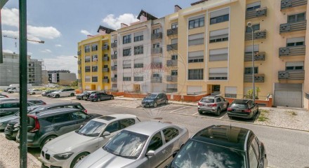 Residential - Condo/Apartment - T3 - Montijo e Afonsoeiro, Montijo - PT