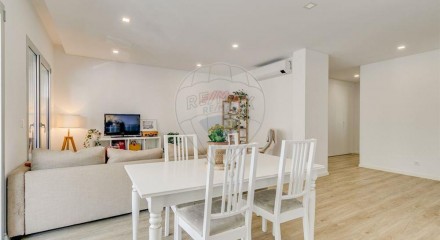 Residential - Condo/Apartment - T3 - Montijo e Afonsoeiro, Montijo - PT