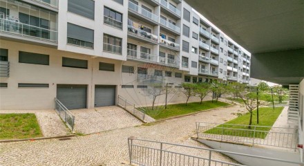 Residential - Condo/Apartment - T3 - Montijo e Afonsoeiro, Montijo - PT