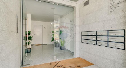 Residential - Condo/Apartment - T3 - Montijo e Afonsoeiro, Montijo - PT