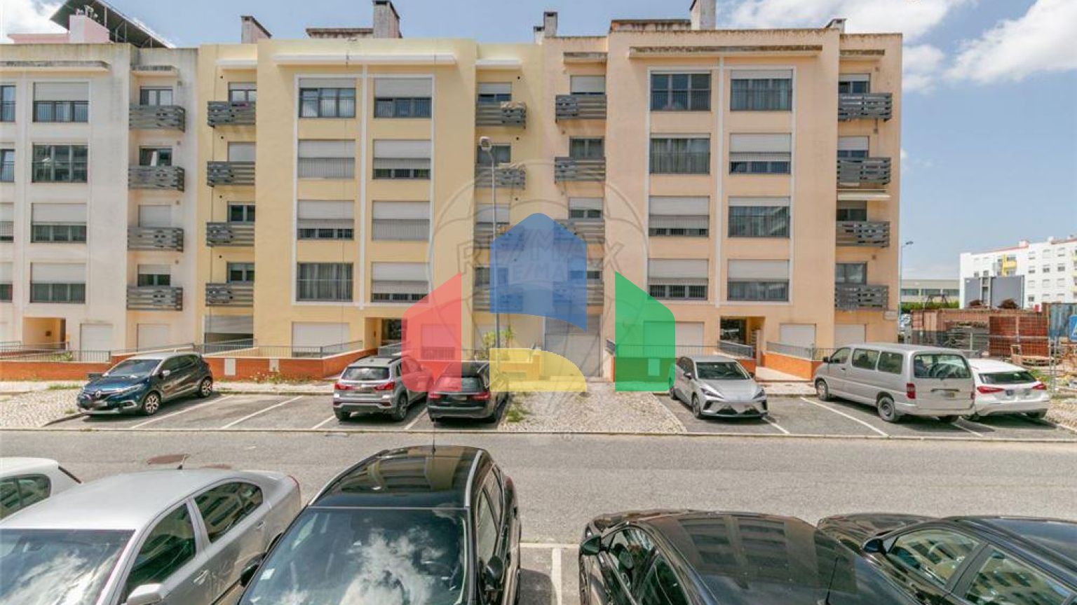 Residential - Condo/Apartment - T3 - Montijo e Afonsoeiro, Montijo - PT