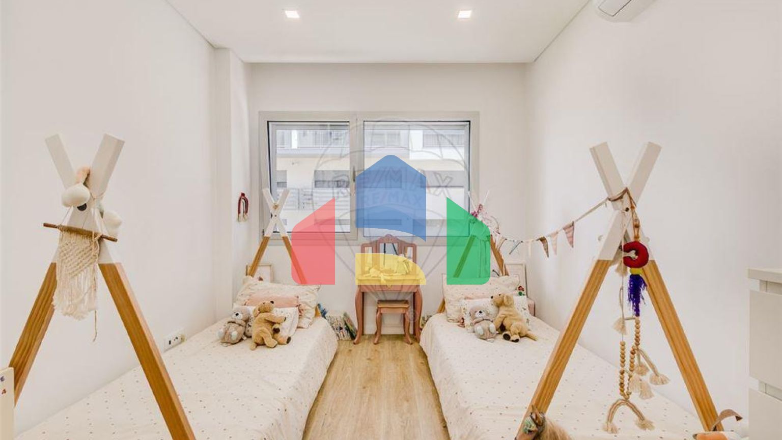 Residential - Condo/Apartment - T3 - Montijo e Afonsoeiro, Montijo - PT