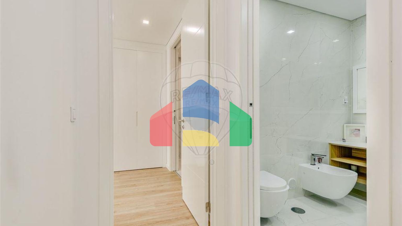 Residential - Condo/Apartment - T3 - Montijo e Afonsoeiro, Montijo - PT