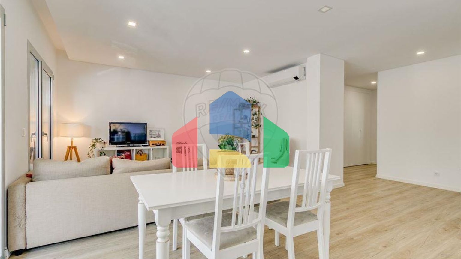 Residential - Condo/Apartment - T3 - Montijo e Afonsoeiro, Montijo - PT