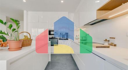 Residential - Condo/Apartment - T3 - Montijo e Afonsoeiro, Montijo - PT