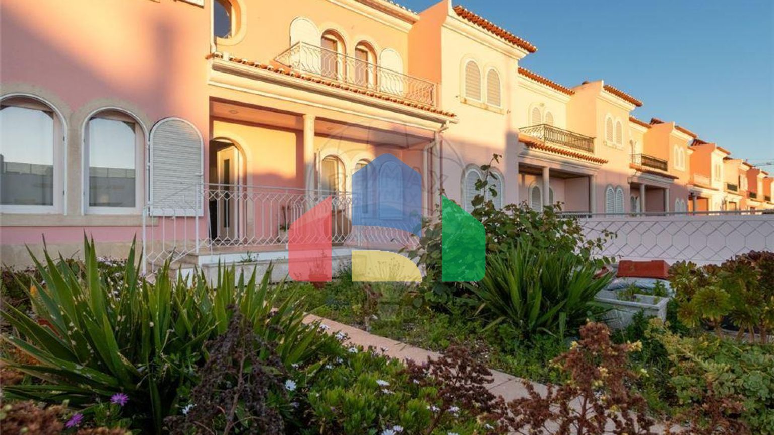 Residential - Single Family Home - T5 - Montijo e Afonsoeiro, Montijo - PT