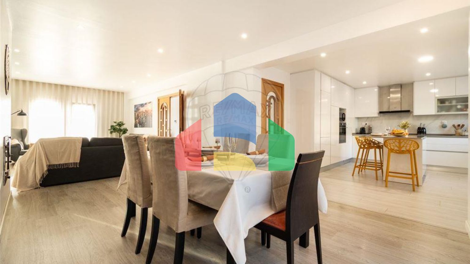 Residential - Single Family Home - T5 - Montijo e Afonsoeiro, Montijo - PT