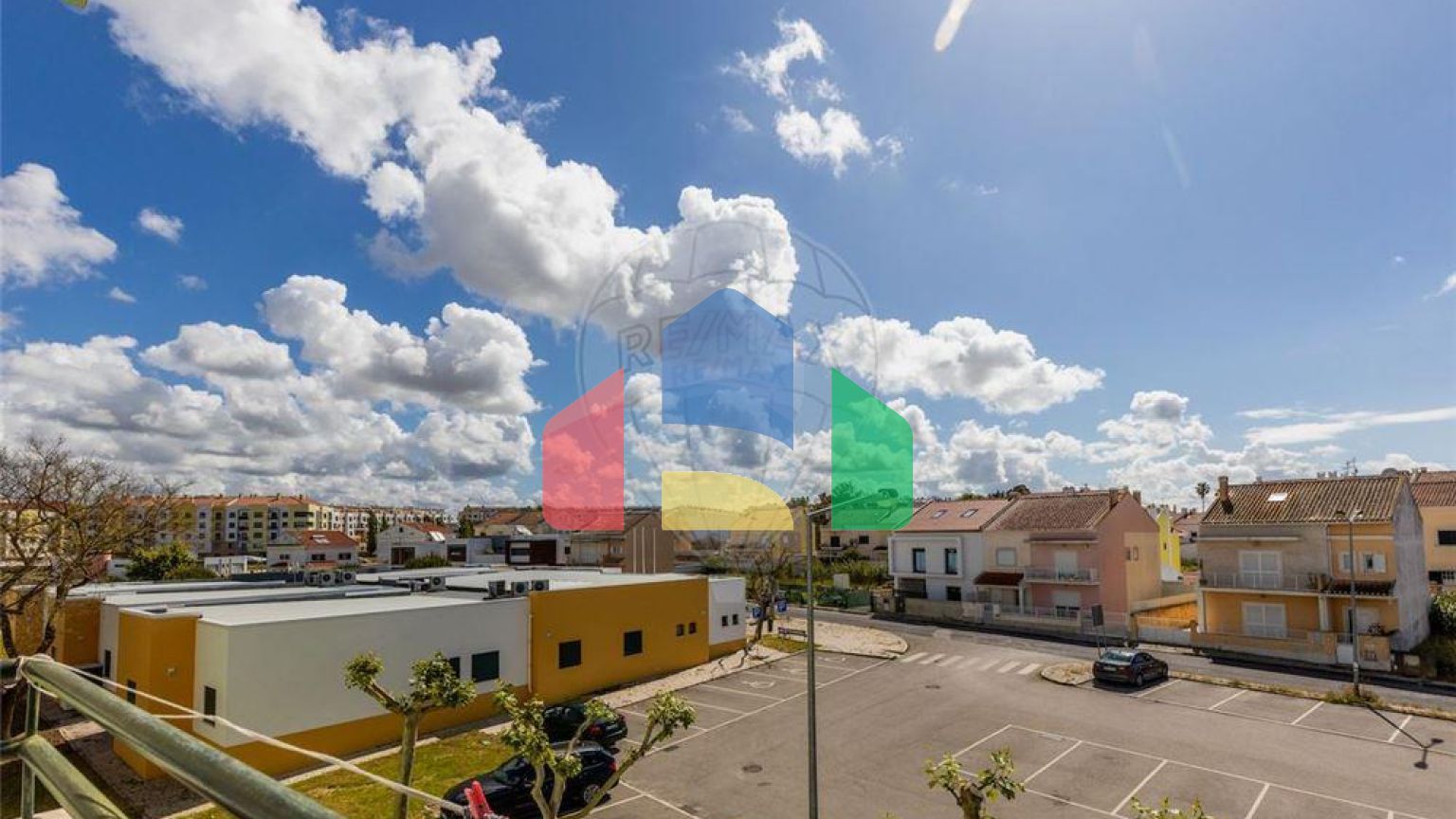 Residential - Condo/Apartment - T3 - Montijo e Afonsoeiro, Montijo - PT