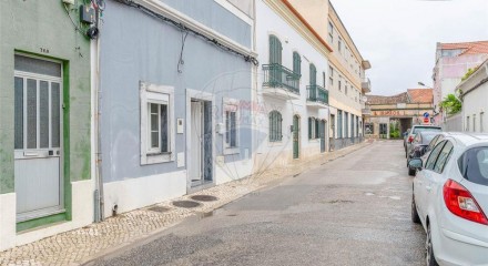Residential - Single Family Home - T3 - Montijo e Afonsoeiro, Montijo - PT