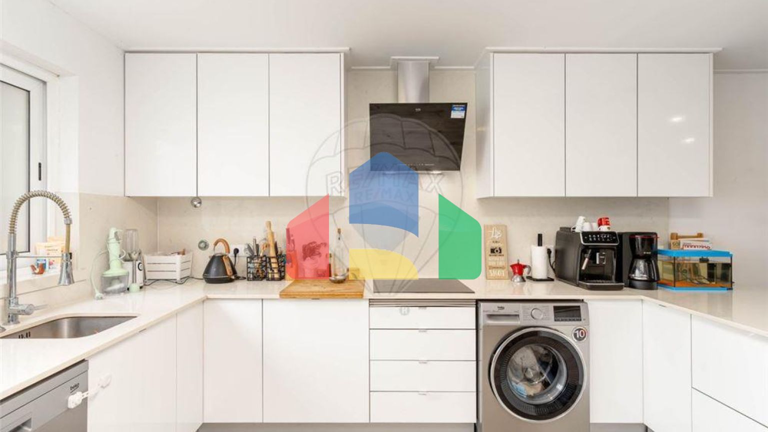 Residential - Single Family Home - T3 - Montijo e Afonsoeiro, Montijo - PT