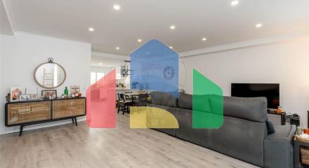 Residential - Single Family Home - T3 - Montijo e Afonsoeiro, Montijo - PT