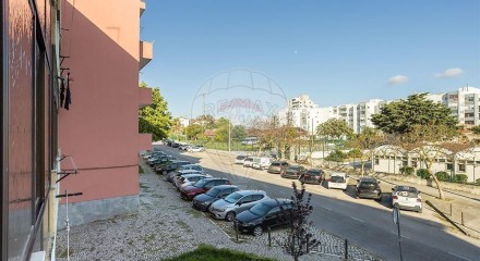 Residential - Condo/Apartment - T2 - Barreiro e Lavradio, Barreiro - PT