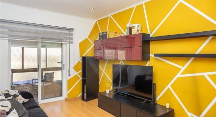 Residential - Condo/Apartment - T2 - Barreiro e Lavradio, Barreiro - PT