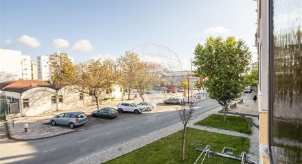 Residential - Condo/Apartment - T2 - Barreiro e Lavradio, Barreiro - PT
