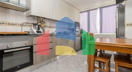 Residential - Condo/Apartment - T2 - Barreiro e Lavradio, Barreiro - PT