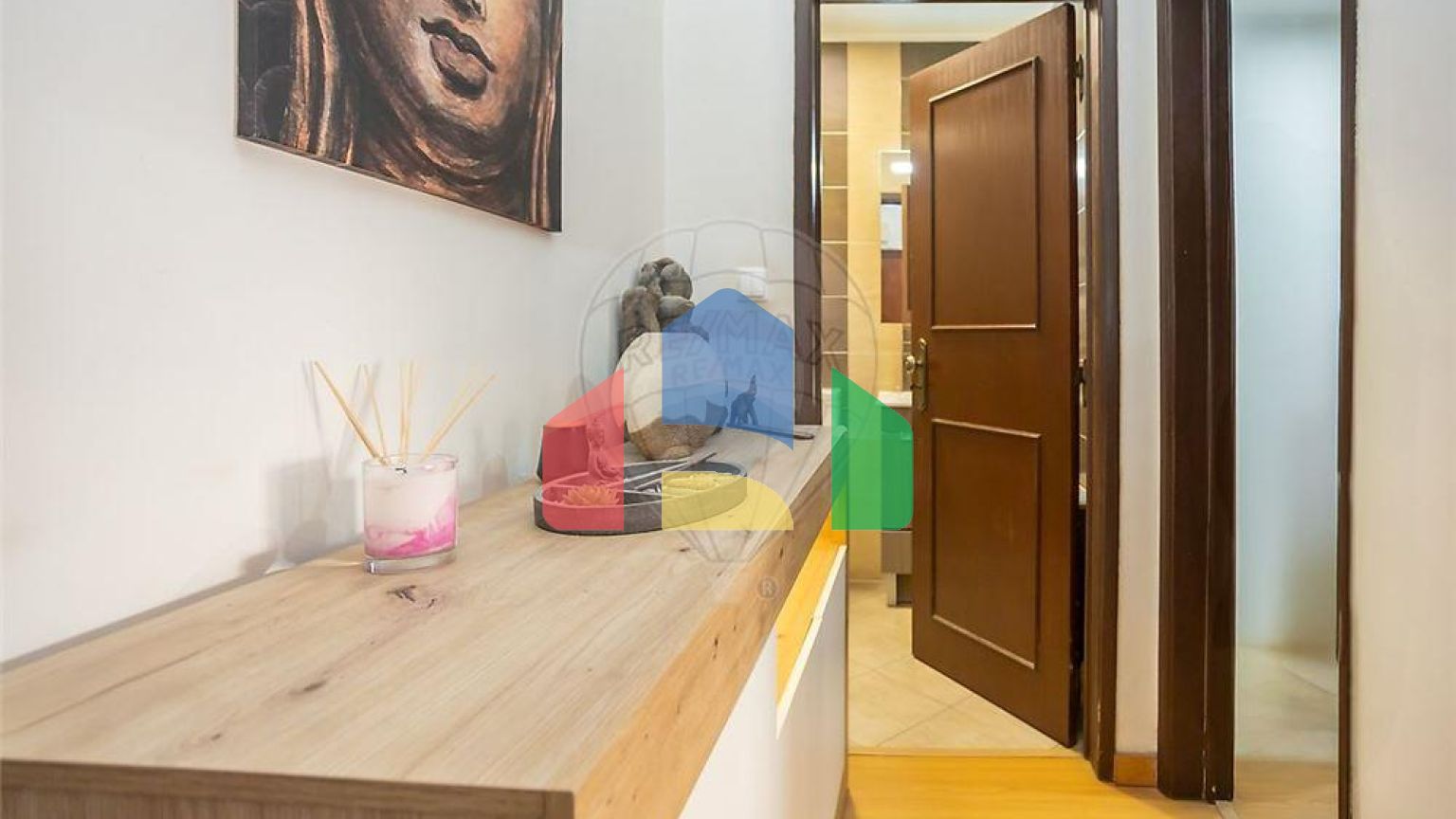 Residential - Condo/Apartment - T2 - Barreiro e Lavradio, Barreiro - PT