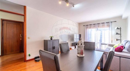 Residential - Condo/Apartment - T3 - Cidade da Maia, Maia - PT