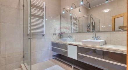 Residential - Single Family Home - T4 - Cidade da Maia, Maia - PT