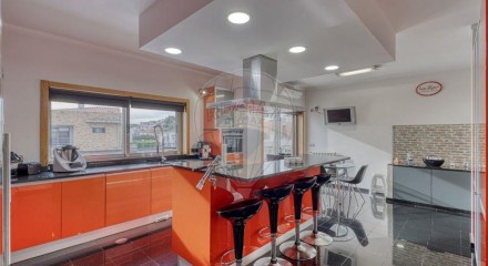 Residential - Single Family Home - T4 - Cidade da Maia, Maia - PT