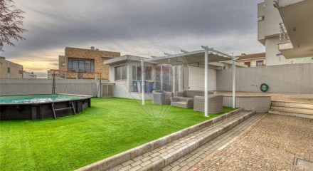Residential - Single Family Home - T4 - Cidade da Maia, Maia - PT