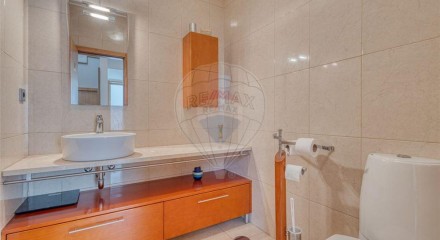 Residential - Single Family Home - T4 - Cidade da Maia, Maia - PT