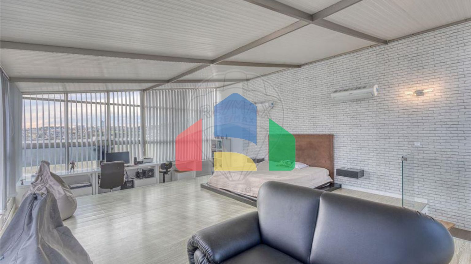 Residential - Single Family Home - T4 - Cidade da Maia, Maia - PT