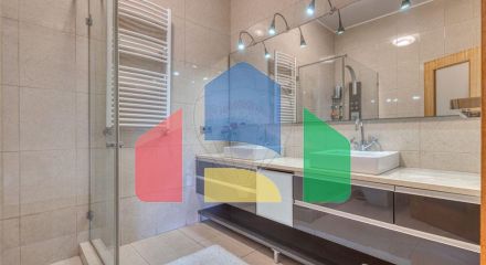 Residential - Single Family Home - T4 - Cidade da Maia, Maia - PT