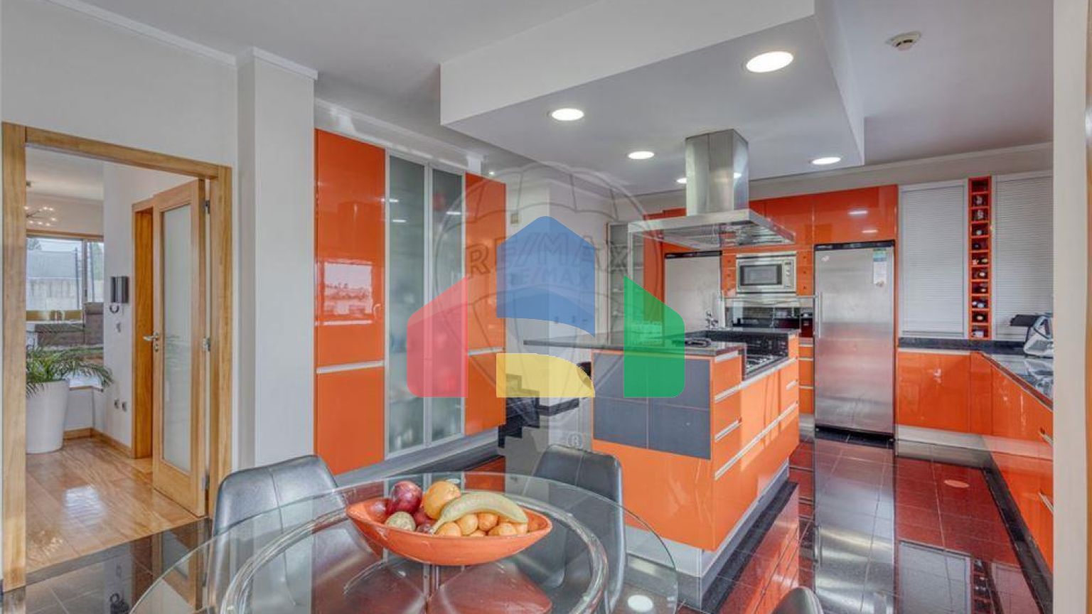 Residential - Single Family Home - T4 - Cidade da Maia, Maia - PT