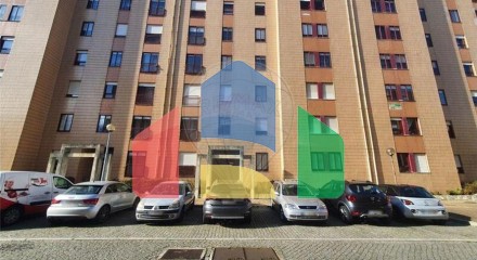 Residential - Condo/Apartment - T4 - Cidade da Maia, Maia - PT