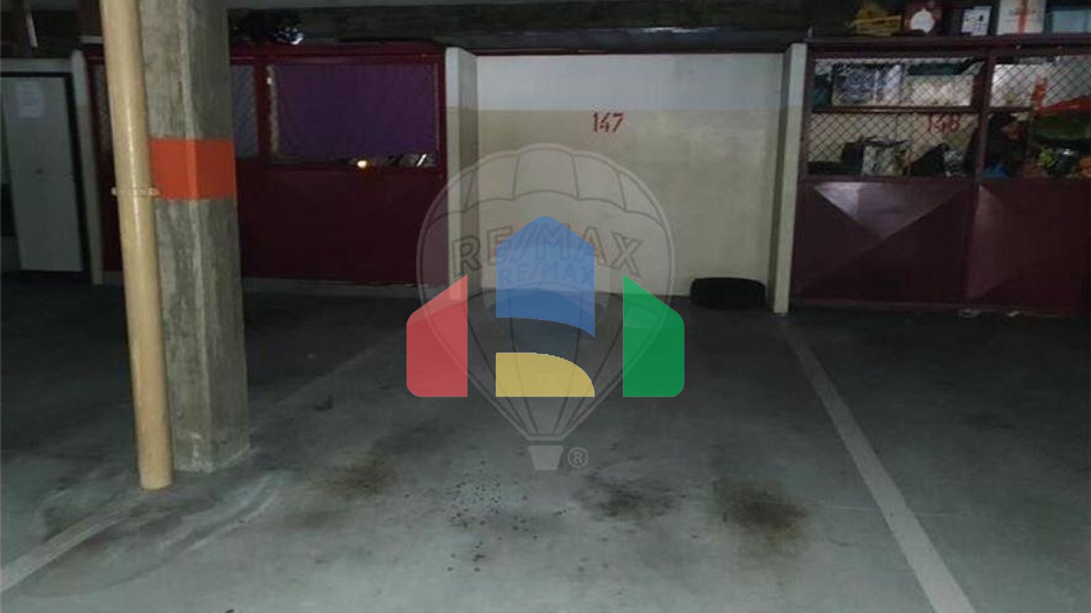 Residential - Condo/Apartment - T4 - Cidade da Maia, Maia - PT